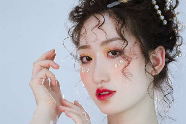 宁波婚纱化妆培训
